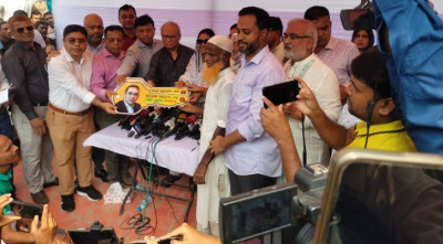 গরু ছাড়াই ঘানি টানা সেই দম্পতির পাশে দাঁড়ালেন তারেক রহমান